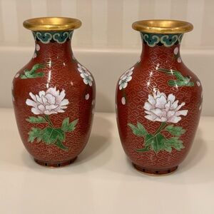 Pair Of Vintage Chinese Cloisonné Chrysanthemum Floral Vases